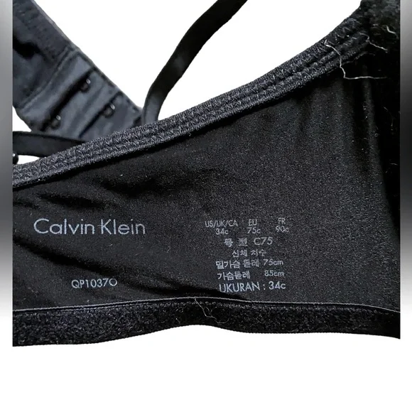 Calvin Klein t-shirt bras - Picture 7 of 8